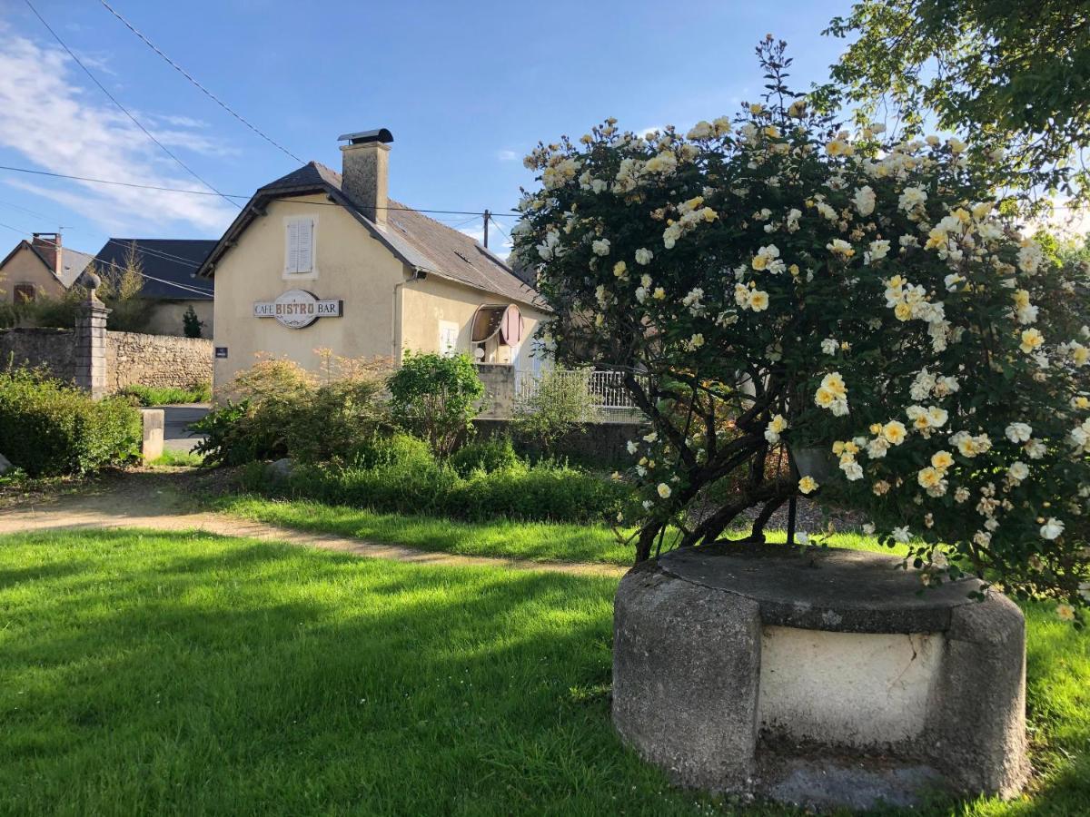 Bed and Breakfast Les Hortensias Espoey Zewnętrze zdjęcie